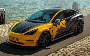 Tesla Model 3R EVO Yellow Flash by JP Customs & RevoZport 2020 года